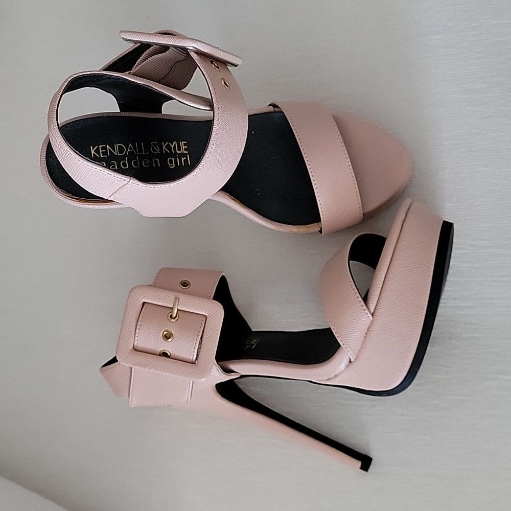 Kendall & Kylie Madden Girl